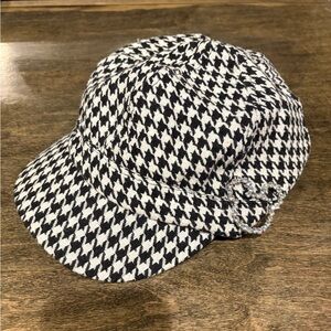 Disney Black and White Houndstooth Newsboy Hat